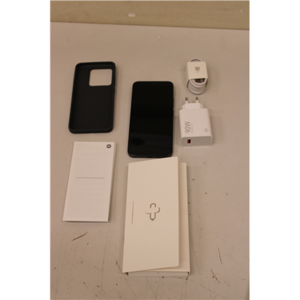 SALE OUT. , Xiaomi , 14 , Black , 6.36 , LTPO OLED , 1200 x 2670 pixels , Qualcomm , Internal RAM 12 GB , 512 GB , Dual SIM , 4G , 5G , Main camera resolution 50+50+50 MP , Secondary camera resolution 32 MP , Android , 14 , USED, SCRATCHED SCREEN PROTECTO