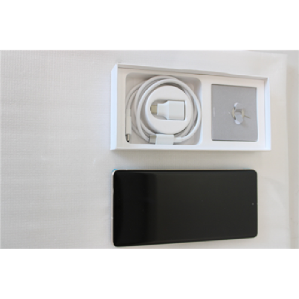 SALE OUT. Google Pixel 7 Pro (Hazel) 6.7“ LTPO AMOLED 14400x3120/2.85GHz&2.35GHz&1.80GHz/128GB/12GB RAM/Android 13/WiFi,BT,5G google REFURBISHED, SMALL SCRATCH ON SCREEN