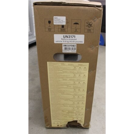 SALE OUT. Xiaomi Electric Scooter 4 Lite (2nd Gen) , Xiaomi , 24 month(s) , DAMAGED PACKAGING