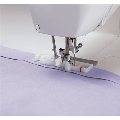 Singer , Sewing Machine , Starlet 6680 , Number of stitches 80 , Number of buttonholes 6 , White
