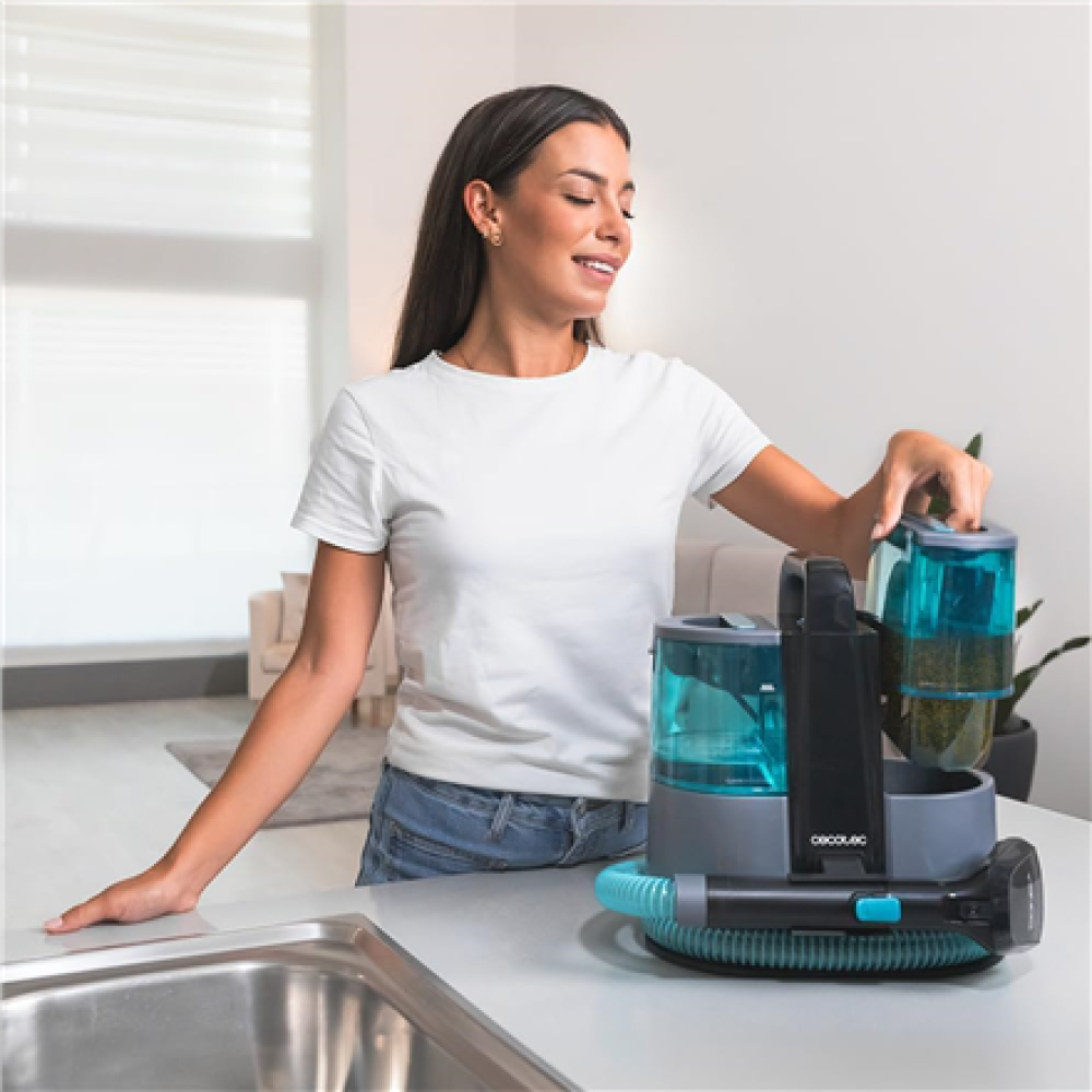 Cecotec Upholstery Cleaner , Conga 4000 Carpet&Spot Clean , Corded operating , 400 W , Operating radius 5 m , Black
