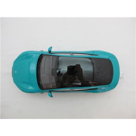 Xiaomi SU7 1:18 Die-cast Model Car , Aqua Blue , Zinc alloy, ABS, SAN and PVC