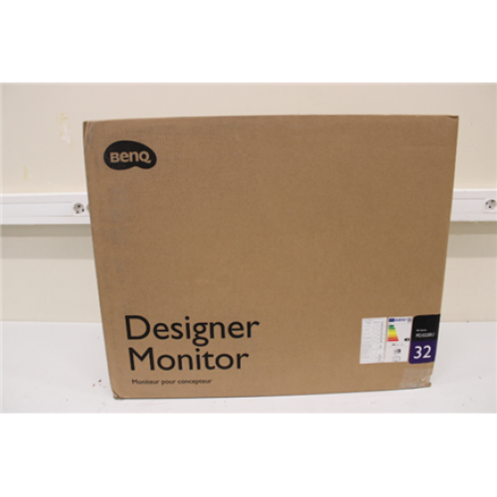 SALE OUT. BenQ PD3220U 31.5“ 3840x2160/16:9/250cd/m2/5ms HDMI, DP, USB Benq Thunderbolt 3 Designer Monitor PD3220U 31.5 IPS UHD 3840 x 2160 16:9 5 ms 250 cd/m² Grey DAMAGED PACKAGING HDMI ports quantity 2 60 Hz
