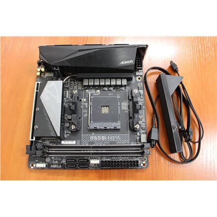 SALE OUT. Gigabyte , B550I AORUS PRO AX 1.0 , Processor family AMD , Processor socket AM4 , DDR4 DIMM , Memory slots 2 , Chipset AMD B , Mini ITX , USED, REFURBISHED, WITHOUT ACCESSORIES, ONLY BACK PANEL INCLUDED