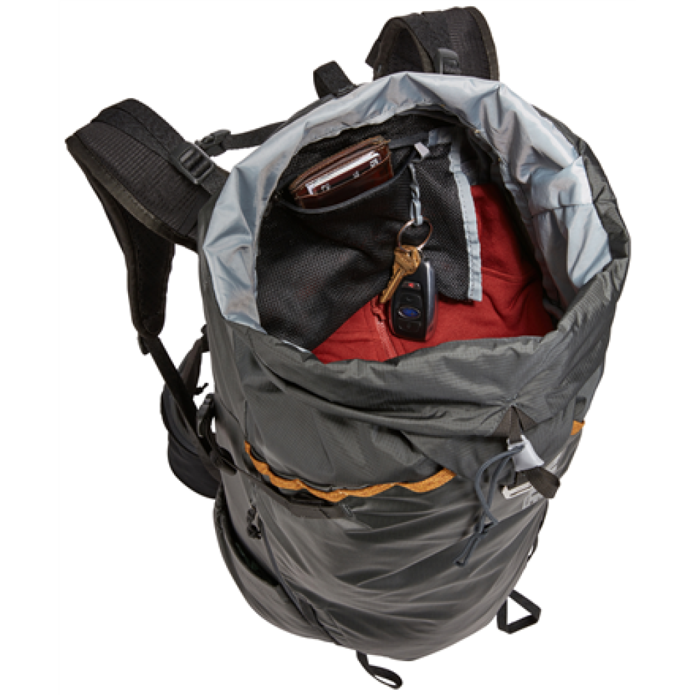 Thule , Stir, 35L , Mens Hiking Backpack , Obsidian