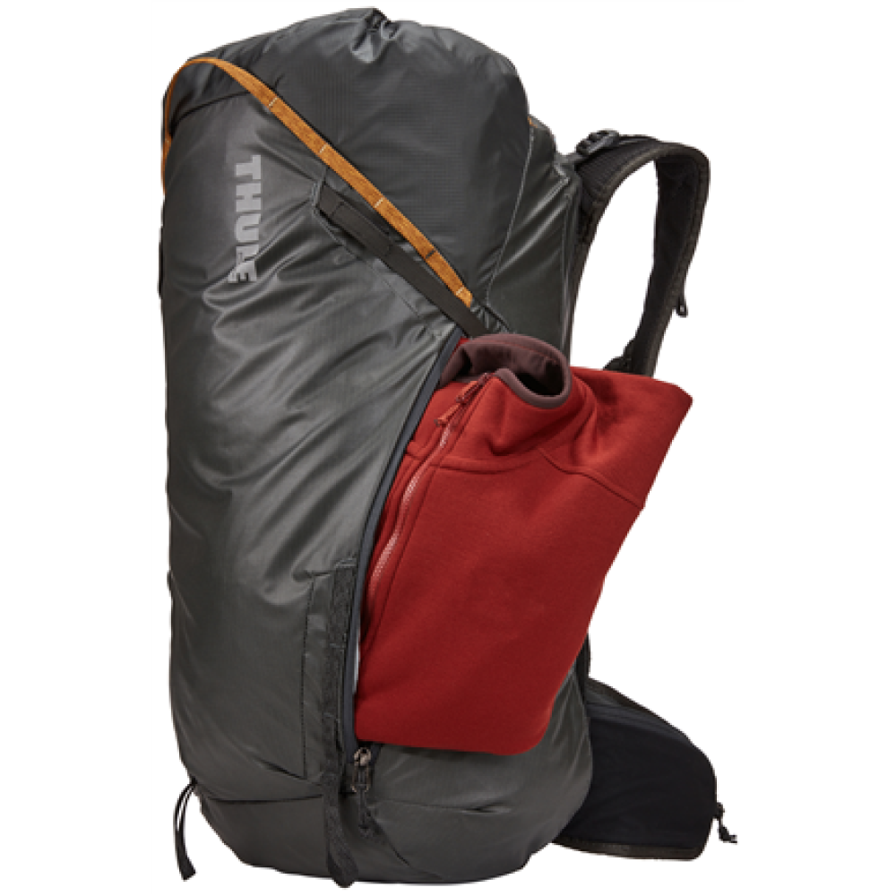 Thule , Stir, 35L , Mens Hiking Backpack , Obsidian