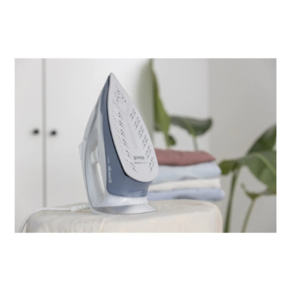 Gorenje Steam Iron , SIK2600WB , Steam Iron , 2600 W , Water tank capacity 450 ml , Continuous steam 45 g/min , Blue/Black