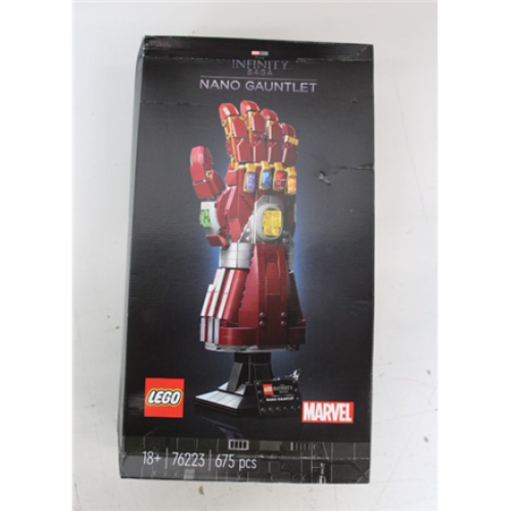 SALE OUT. LEGO Marvel Super Heroes 76223 - Iron Mans Nano Gauntlet , LEGO , DAMAGED PACKAGING