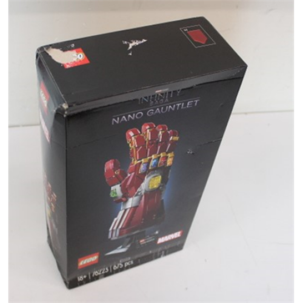 SALE OUT. LEGO Marvel Super Heroes 76223 - Iron Mans Nano Gauntlet , LEGO , DAMAGED PACKAGING