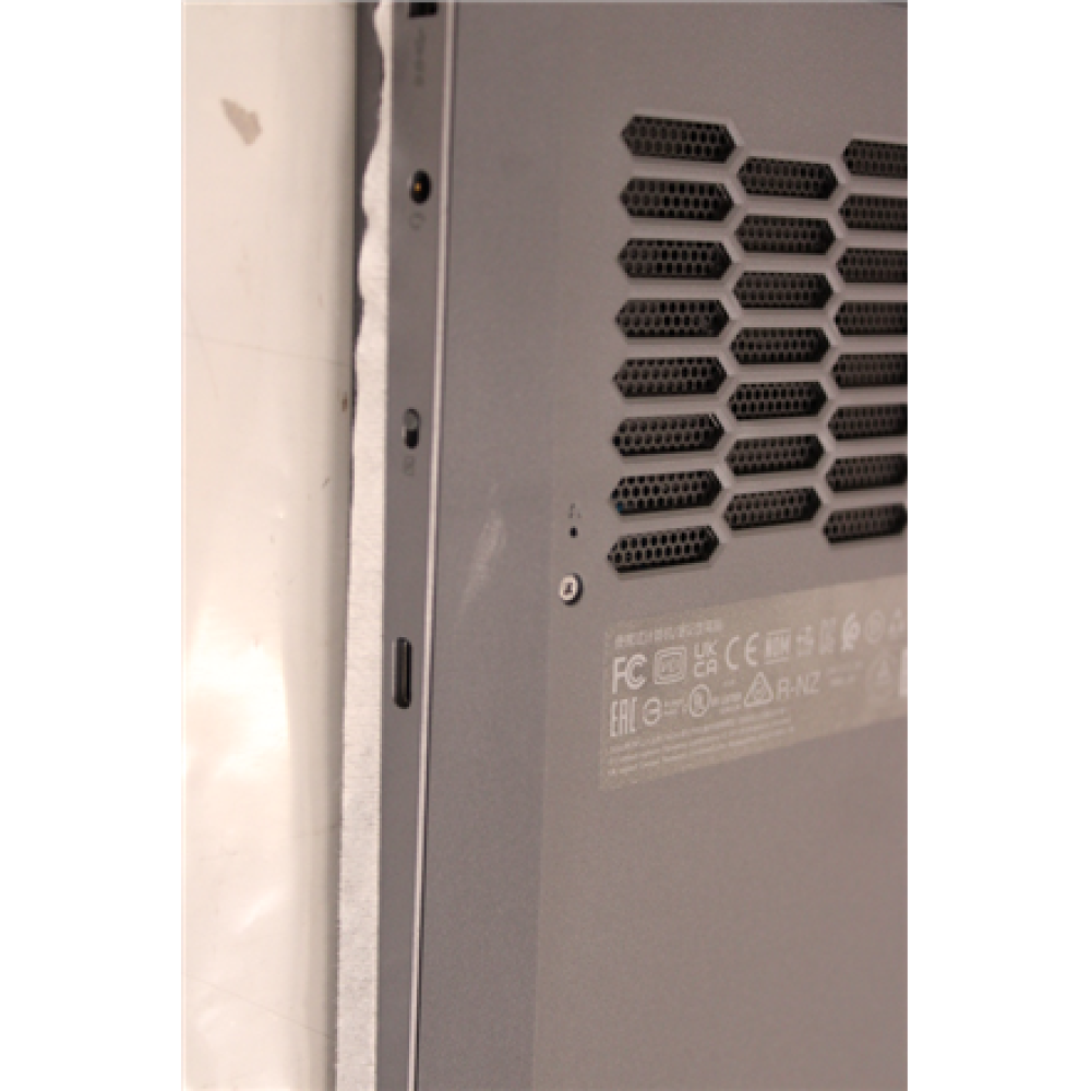 SALE OUT. Lenovo LOQ 15IRX9 15.6 FHD i7-13650HX/24GB/1TB/NVIDIA GF RTX 4060 8GB/DOS/ENG Backlit kbd/Grey/2Y Warranty , Lenovo , Warranty 21 month(s) , DAMAGED PACKAGING,SCRATCH ON UNDERSIDE