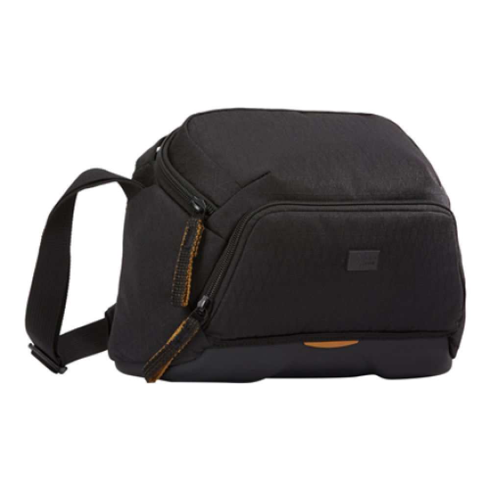 Shoulder bag , Viso Small Camera Bag , CVCS-102 , Black , Interior dimensions (W x D x H) mm , Fits a compact DSLR with zoom lens or a mirrorless camera with 1-2 extra lenses; Articulating strap for comfortable side-body or cross-body sling use; Egg crate