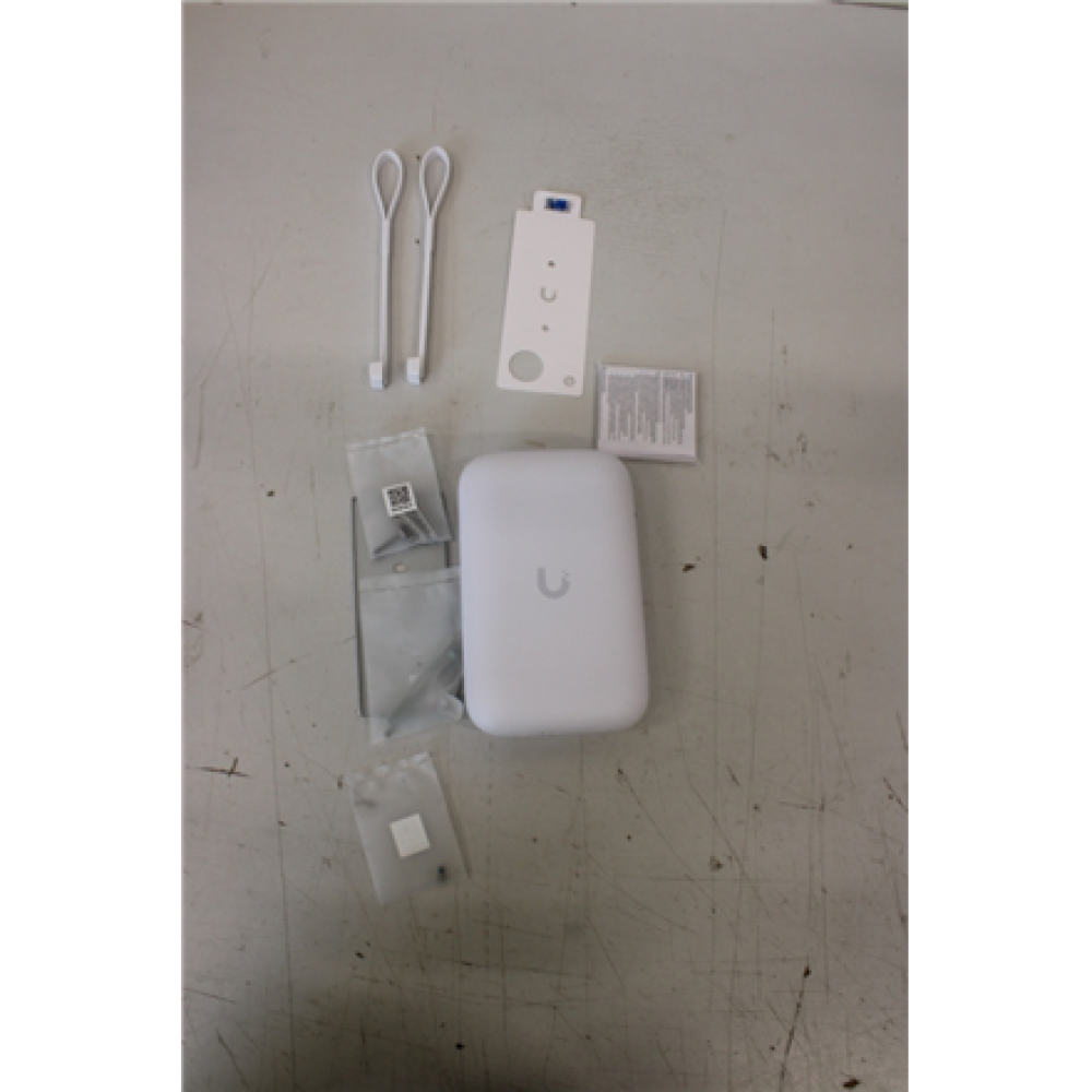 SALE OUT. Ubiquiti Swiss Army Knife Ultra , Ubiquiti , Swiss Army Knife Ultra UK-Ultra , 802.11ac , 10/100/1000 Mbit/s , Ethernet LAN (RJ-45) ports 1 , MU-MiMO Yes , PoE in , DEMO