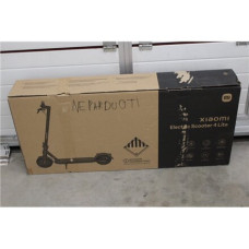 SALE OUT. Xiaomi Electric Scooter 4 Lite EU , Xiaomi Electric Scooter 4 Lite EU , 300 W , 25 km/h , 8.5 , 3 month(s) , Black , USED , SCRATCHED, DIRTY, DAMAGED PACKAGING