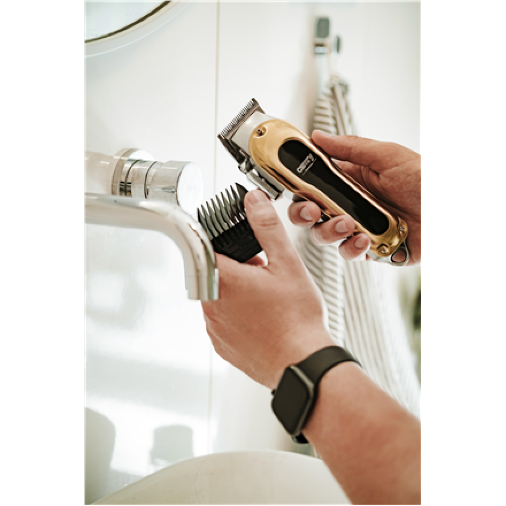 Camry Hair clipper with LCD display , CR 2844 , Cordless , Number of length steps 4 , Gold