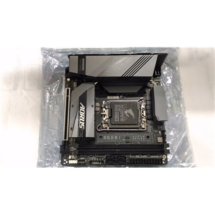 SALE OUT. GIGABYTE B660I AORUS PRO DDR4 1.x M/B , Gigabyte B660I AORUS PRO DDR4 1.x M/B , Processor family Intel , Processor socket LGA1700 , DDR4 DIMM , Memory slots 2 , Supported hard disk drive interfaces SATA, M.2 , Number of SATA connectors 4 , Chips