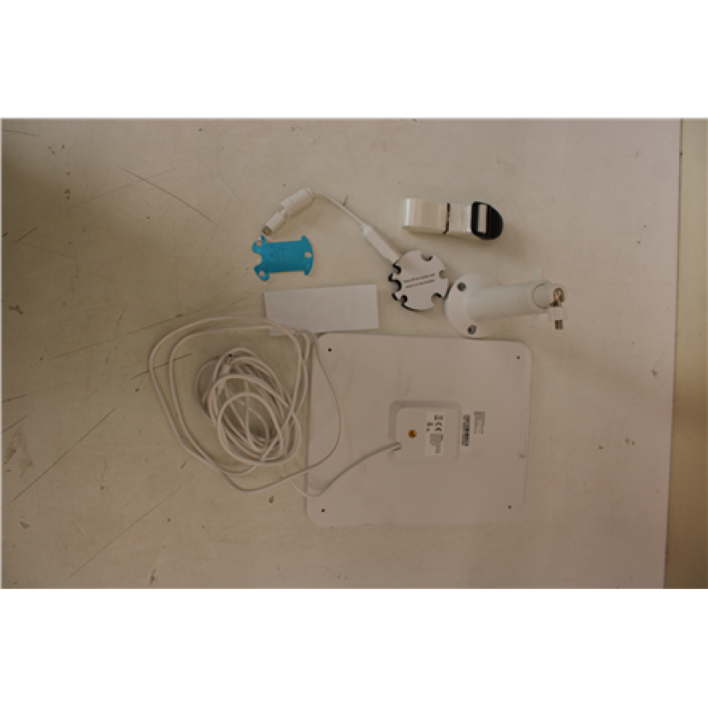 SALE OUT. Reolink SP2-W 6W Solar Panel, White , Reolink Solar Panel , SP2-W , White , IP65 , USED, DIRTY, MISSING MOUNTING TEMPLATE, SCREWS
