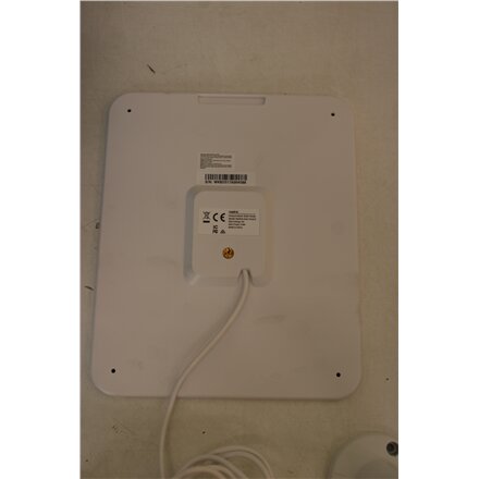 SALE OUT. Reolink Solar Panel , SP2-W , White , IP65 , USED, DIRTY, MISSING MOUNTING TEMPLATE, SCREWS