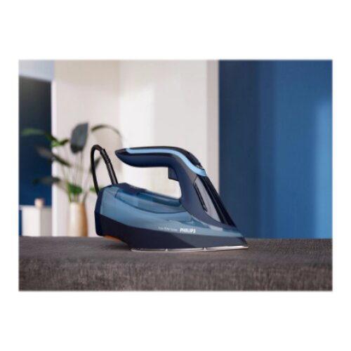 Philips , DST8020/20 Azur 8000 Series , Steam Iron , 3000 W , Water tank capacity 300 ml , Continuous steam 55 g/min , Light blue