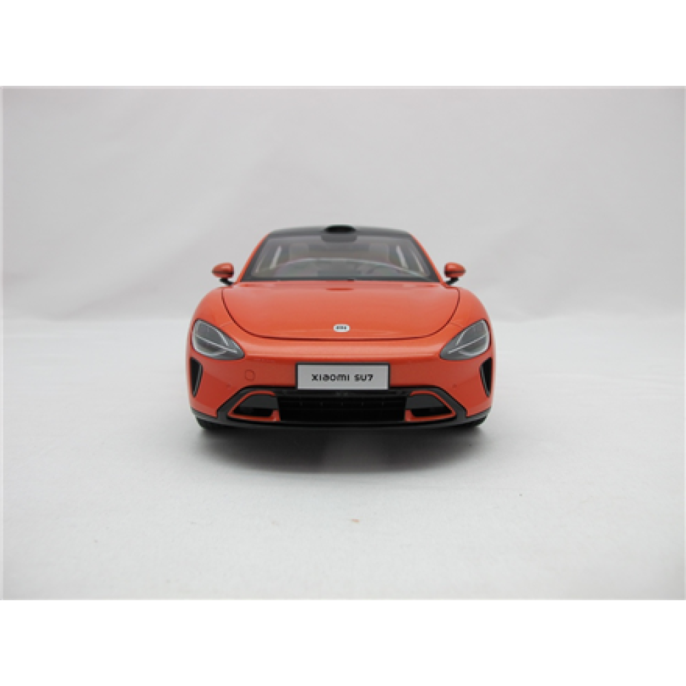 Xiaomi SU7 1:18 Die-cast Model Car , Lava Orange , Zinc alloy, ABS, SAN and PVC