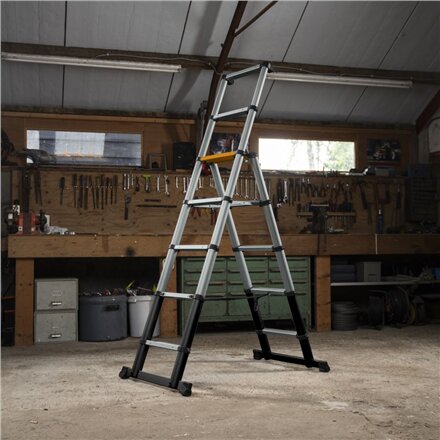 Batavia B.V. , Telescopic stepladder, 205 cm