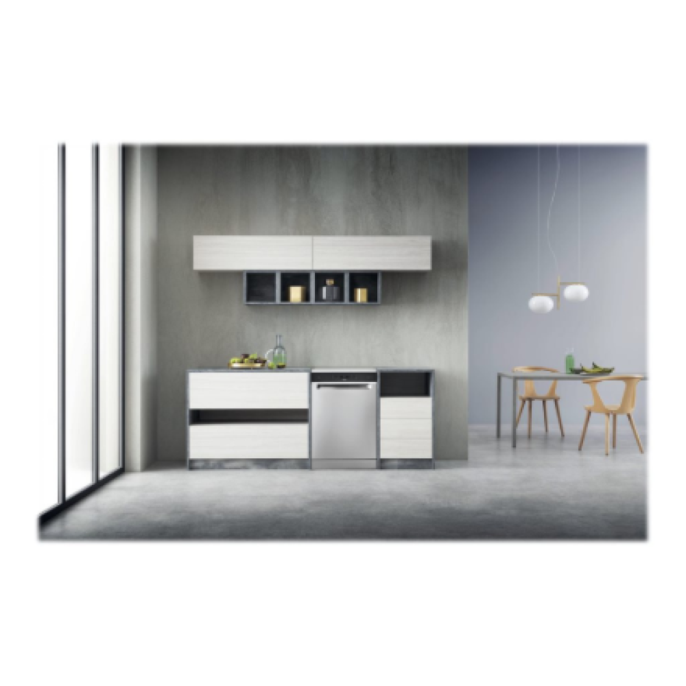 Whirlpool Dishwasher , WFO 3T133 P 6.5 X , Freestanding , Width 60 cm , Number of place settings 14 , Number of programs 10 , Energy efficiency class D , Display , Stainless steel