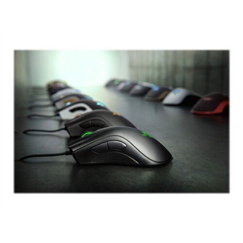 Razer , Essential Ergonomic Gaming mouse , Gaming Mouse , Wired , Infrared , Black