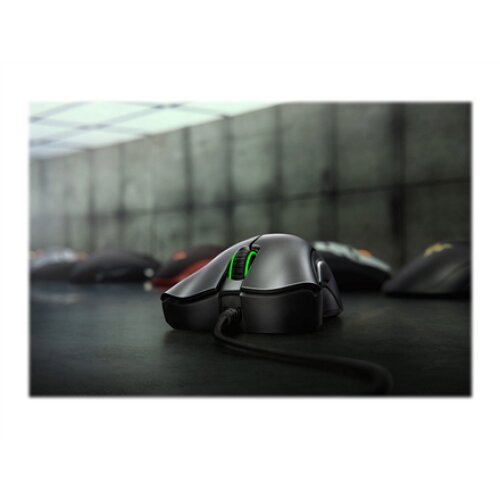 Razer , Essential Ergonomic Gaming mouse , Gaming Mouse , Wired , Infrared , Black
