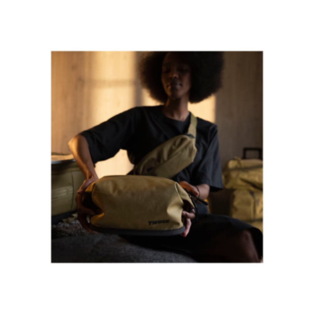 Thule Aion , Toiletry Bag , Nutria , Waterproof