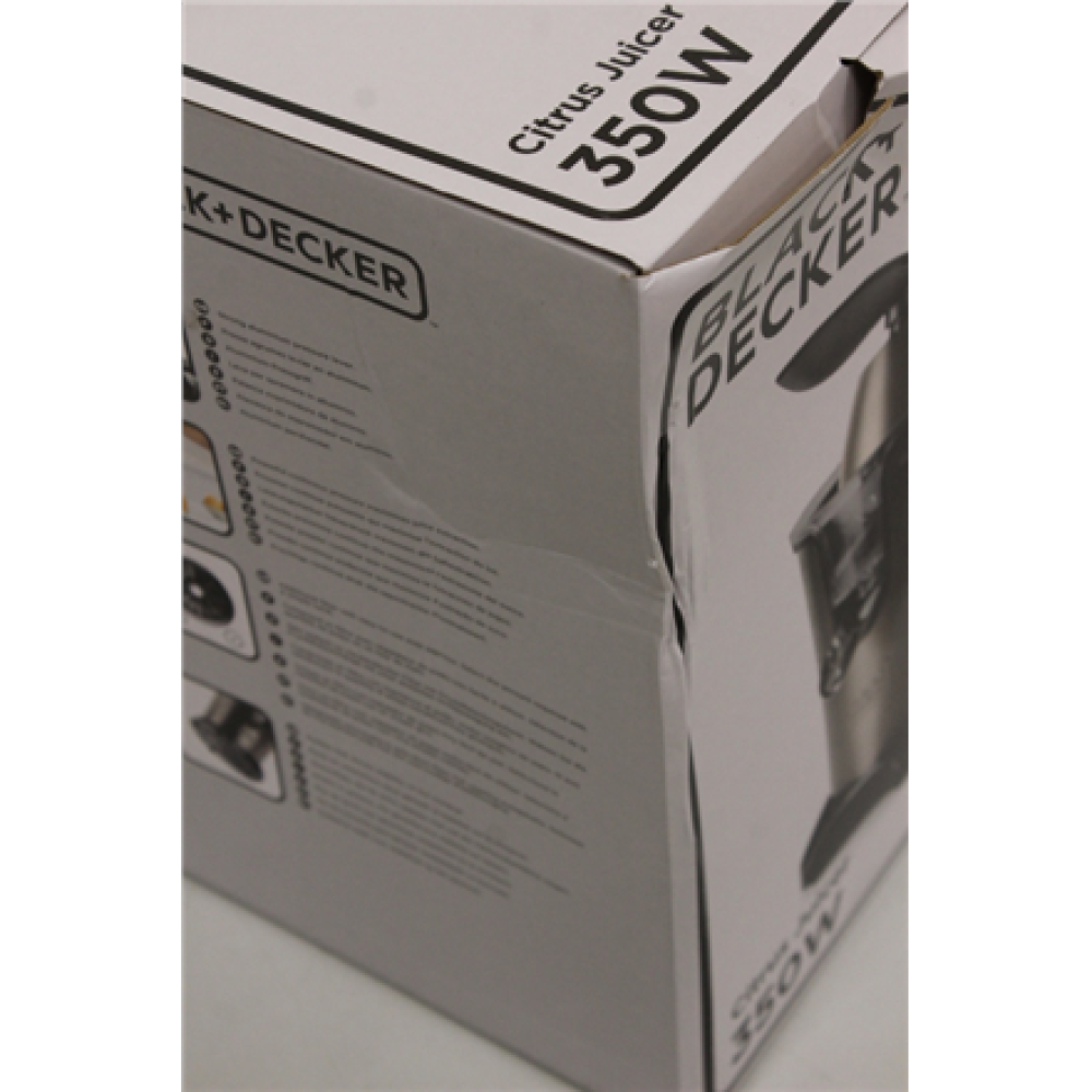 SALE OUT. Black & Decker BXCJ350E electric juicer 350W stainless steel , Black & Decker DAMAGED PACKAGING, SMALL DENT ON CORPUS