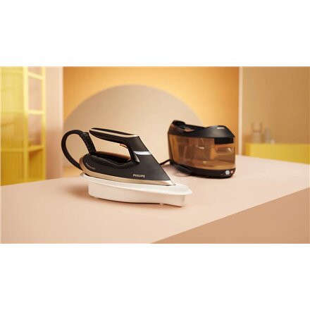 Philips Steam Station , PSG6064/80 6000 Series PerfectCare , 2400 W , 1.8 L , 8 bar , Auto power off , Vertical steam function , Calc-clean function