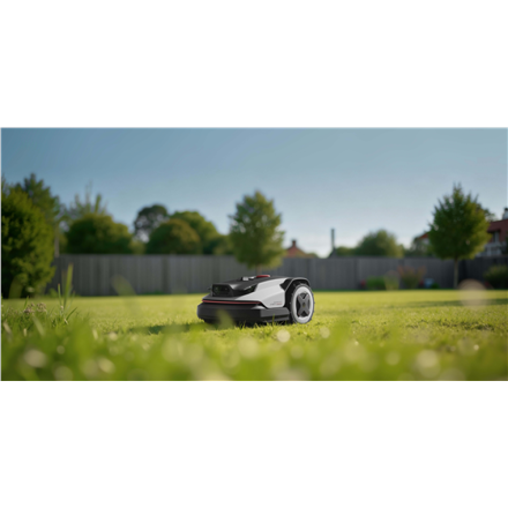 Roborock RockNeo Q110 Mower, 2WD, 1000m², RTK + VSLAM, (Edge Cutting module sold separately)