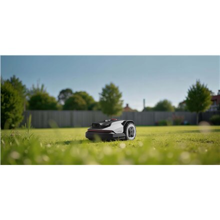 Roborock RockNeo Q110 Mower, 2WD, 1000m², RTK + VSLAM, (Edge Cutting module sold separately)