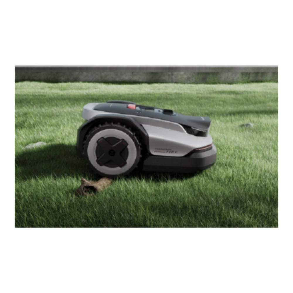Roborock RockNeo Q110 Mower, 2WD, 1000m², RTK + VSLAM, (Edge Cutting module sold separately)