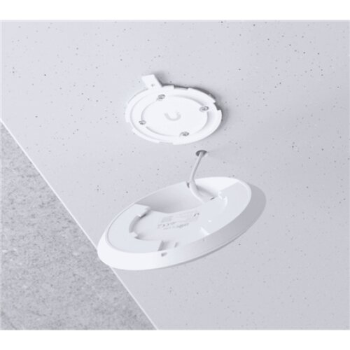 Ubiquiti , Entry-Level Access Point , Unifi 6 Plus , 802.11ax , 2.4 GHz/5 , Ethernet LAN (RJ-45) ports 1 , MU-MiMO Yes , PoE in