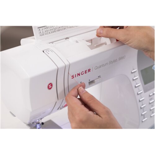 Singer , Sewing Machine , Quantum Stylist™ 9960 , Number of stitches 600 , Number of buttonholes 13 , White