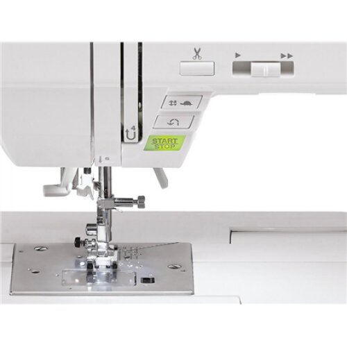 Singer , Sewing Machine , Quantum Stylist™ 9960 , Number of stitches 600 , Number of buttonholes 13 , White