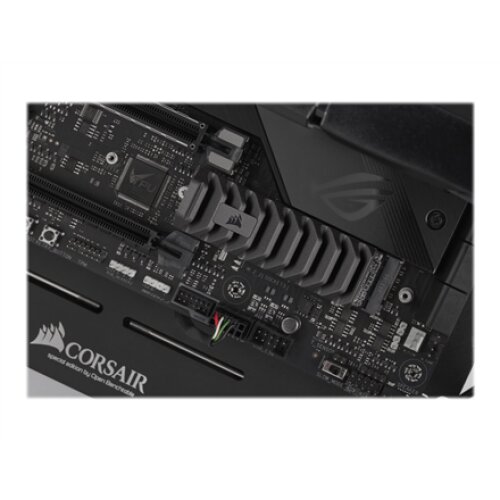 Corsair , SSD , MP600 PRO XT , 2000 GB , SSD form factor M.2 2280 , SSD interface PCIe Gen 4.0 x4 , Read speed 7100 MB/s , Write speed 6800 MB/s