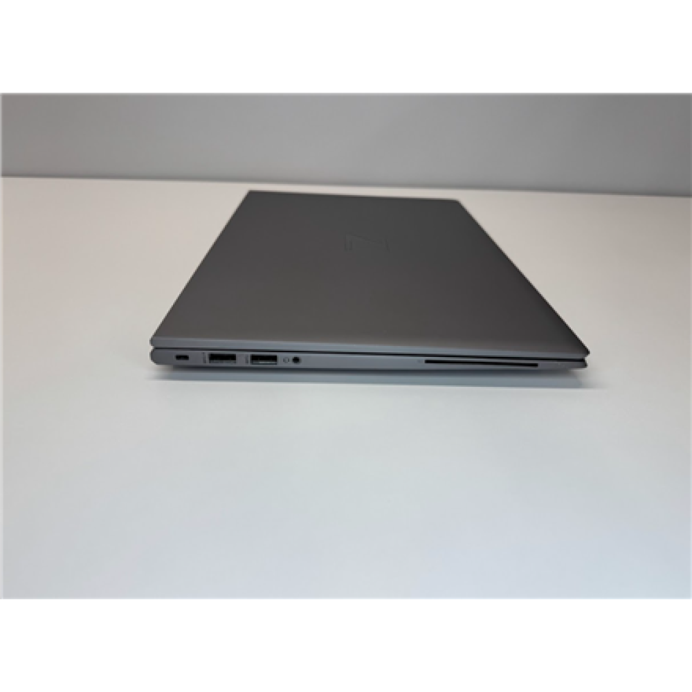 Hewlett-Packard , REFURBISHED Grade A HP ZBook Firefly 14 G8 , 14 , FHD , Intel Core i7 , i7-1165G7 , 32 GB , Solid-state drive capacity 512 GB , NVIDIA Quadro T500 , GDDR6 , 4 GB , Windows 11 Pro , Keyboard language Nordic , Keyboard backlit , Warranty 1