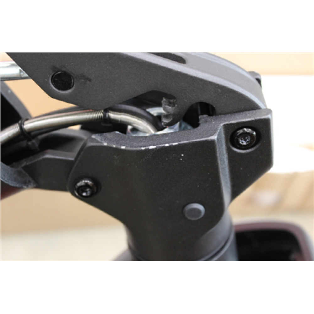 SALE OUT. Ninebot by Segway Superscooter GT3 E , Segway Superscooter GT3 E , Electric Scooter , Max 2400 W , Up to 25 km/h , 11 , 24 month(s) , Black and Grey , DAMAGED PACKAGING, USED, DIRTY, SCRATCHED