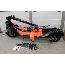 SALE OUT. Ninebot by Segway Superscooter GT3 E , Segway Superscooter GT3 E , Electric Scooter , Max 2400 W , Up to 25 km/h , 11 , 24 month(s) , Black and Grey , DEMO