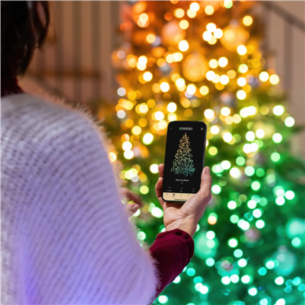 Twinkly Candies 100 Candle-shaped RGB LEDs, USB-C,Green Wire