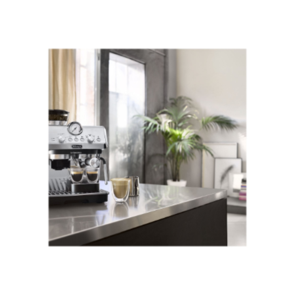 Delonghi Coffee machine , EC9155.MB , Pump pressure 15 bar , Built-in milk frother , Manual , Metal Black , 1400 W