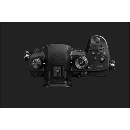 Panasonic , LUMIX , DC-GH5EG-K , DSLM Camera Body , 20.3 MP , ISO sensitivity (max) 25600 , Display diagonal 3.2 , Video recording , Wi-Fi , Contrast AF system , Magnification 1.52 x , Viewfinder , Live MOS , Black