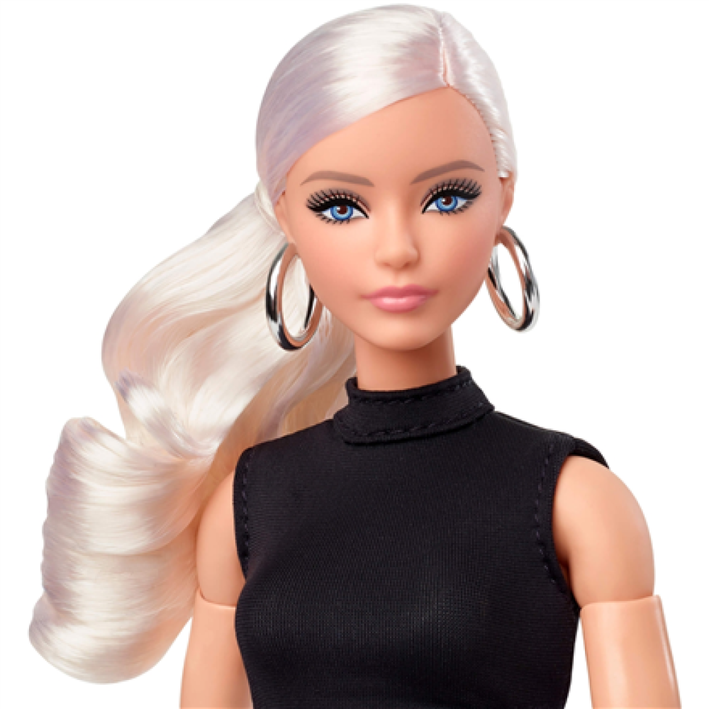 Mattel , Basics Doll with Blonde Hair, JBH71
