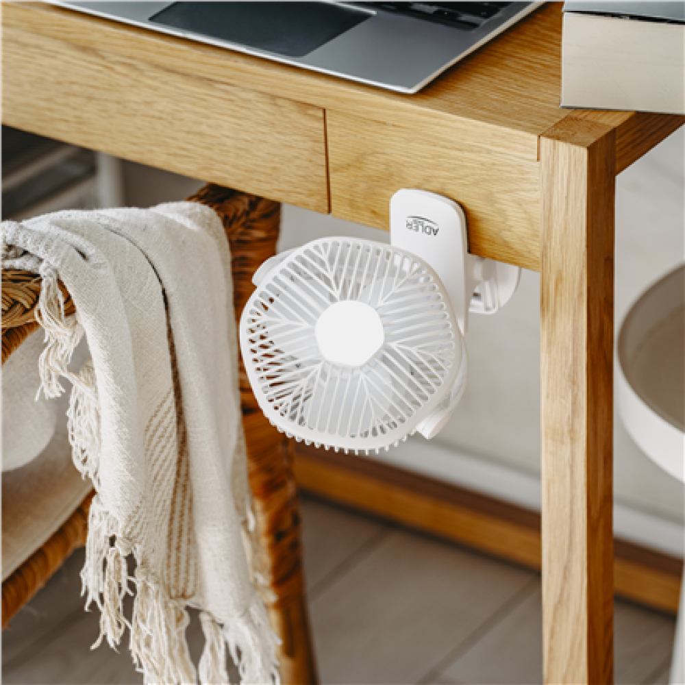 Adler Rechargeable fan with clip , AD 7335 , Table Fan , 6 W , Diameter 12.7 cm , Number of speeds 3 , Oscillation , White