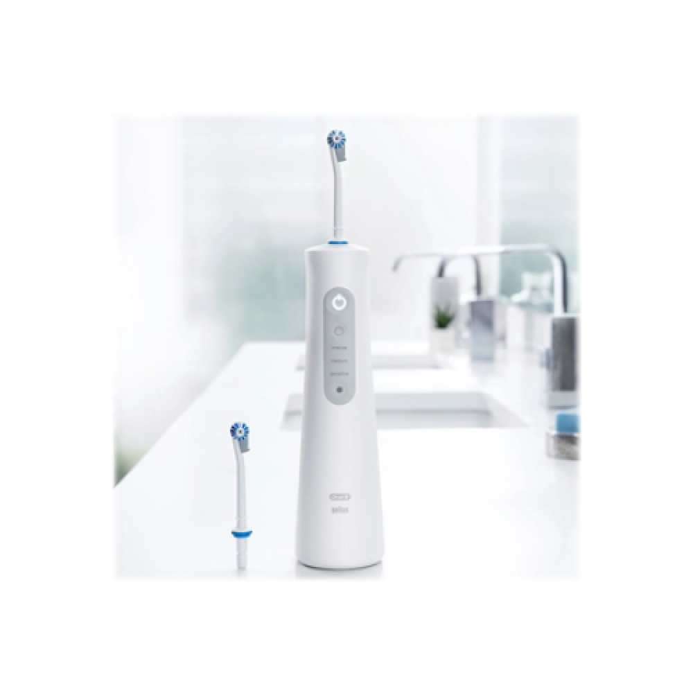 Oral-B Oral Irrigator , Aquacare 6 Pro Expert , 145 ml , Number of heads 2 , White