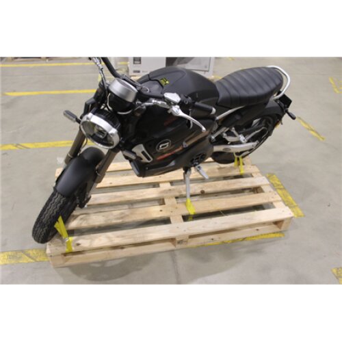 SALE OUT. SUPER SOCO Electric Motorcycle TC MAX 2021, Aluminum, Black, L3e, 4G / USED AS DEMO, SCRATCHED, WITHOUT ORIGINAL PACKAGING SUPER SOCO TCmax Aluminum 2021 Black, L3e, 4G modem, Max speed 95 km/h, Distance per battery charge (max) 110 km, Warranty