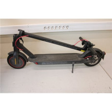 SALE OUT. Xiaomi Mi Electric Scooter Pro 2 (Black) , Xiaomi Mi Electric Scooter Pro 2 , 600 W , 25 km/h , 3 month(s) , Black , USED, SCRATCHED, DIRTY, SMALL CRACK BEHIND LEG, MISSING: CHARGER, MANUAL AND LEFT BACK REFLECTOR