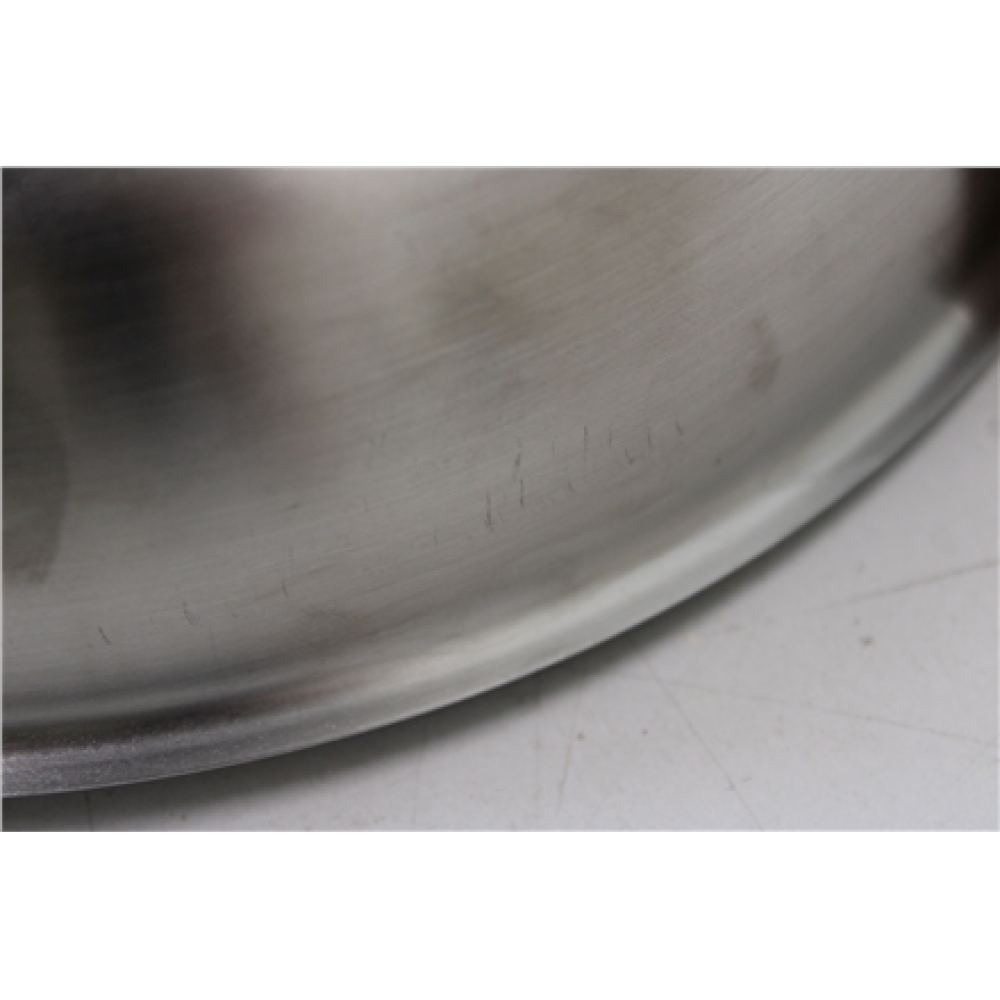 SALE OUT. Ceramic frying pan FISKARS FF, non-stick coating, 24 cm, 1 pc. , Fiskars CHIPPED ENAMEL, SCRATCHED