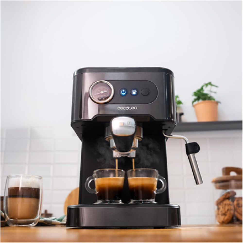Cecotec Coffee machine , Power Espresso 20 Pro Latte , Pump pressure 20 bar , Built-in milk frother , Semi-automatic , Black , 1350 W